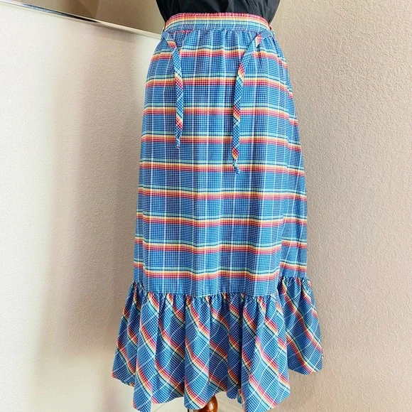 Plaid Ruffle Hem Skirt - Blue and Red - Picture 2 of 12